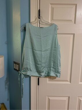 100% silk Light Aqua Sleeveless Tie-Hem Women's Top